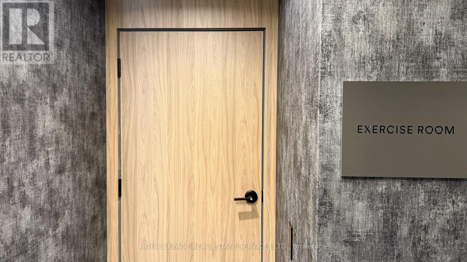 3811 - 430 Square One Drive, Mississauga, Ontario  L5B 0L6 - Photo 29 - W12763730