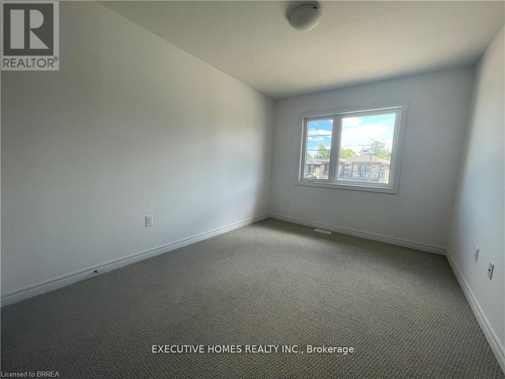 100 - 120 Court Drive, Brant, Ontario  N3L 0N2 - Photo 11 - X12763710