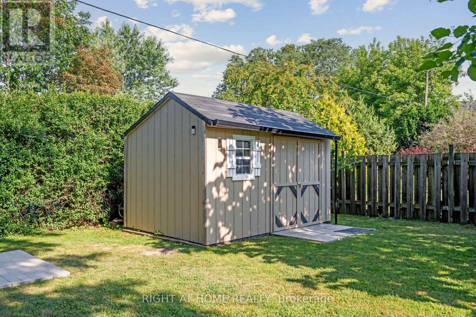 105 Glenridge Avenue, St. Catharines, Ontario  L2R 4X5 - Photo 50 - X12763720