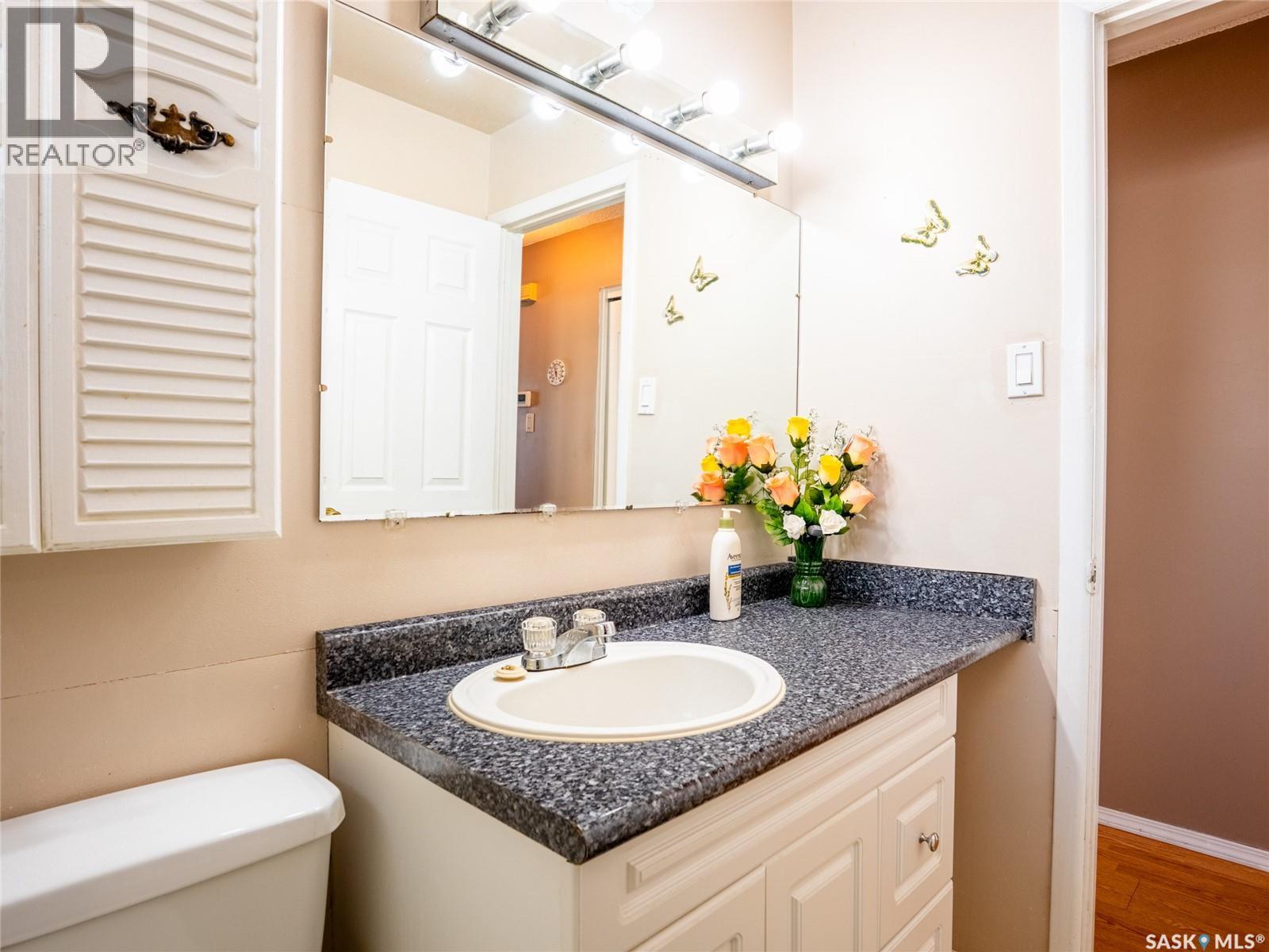 318 Forsyth Crescent, Regina, Saskatchewan  S4R 5L5 - Photo 15 - SK027936