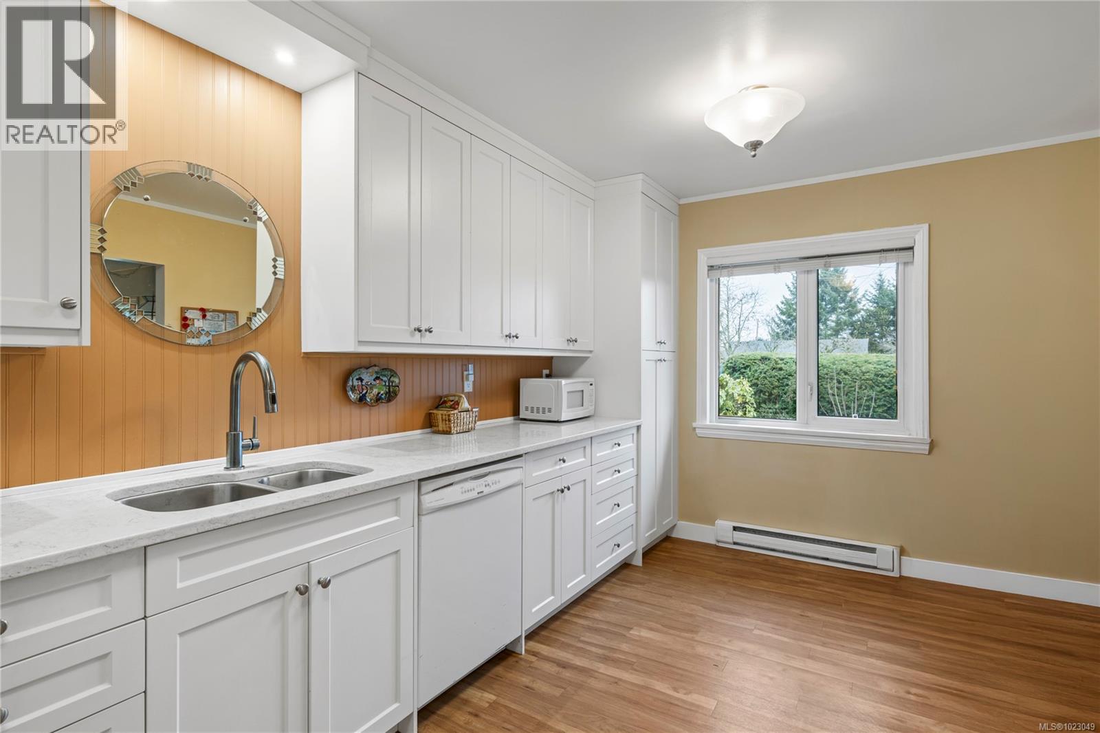 130 Marks Ave, Parksville, British Columbia  V9P 1L8 - Photo 25 - 1023049