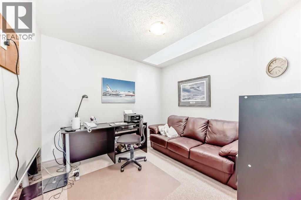 252 18 Avenue Nw, Calgary, Alberta  T2M 0T1 - Photo 31 - A2277050