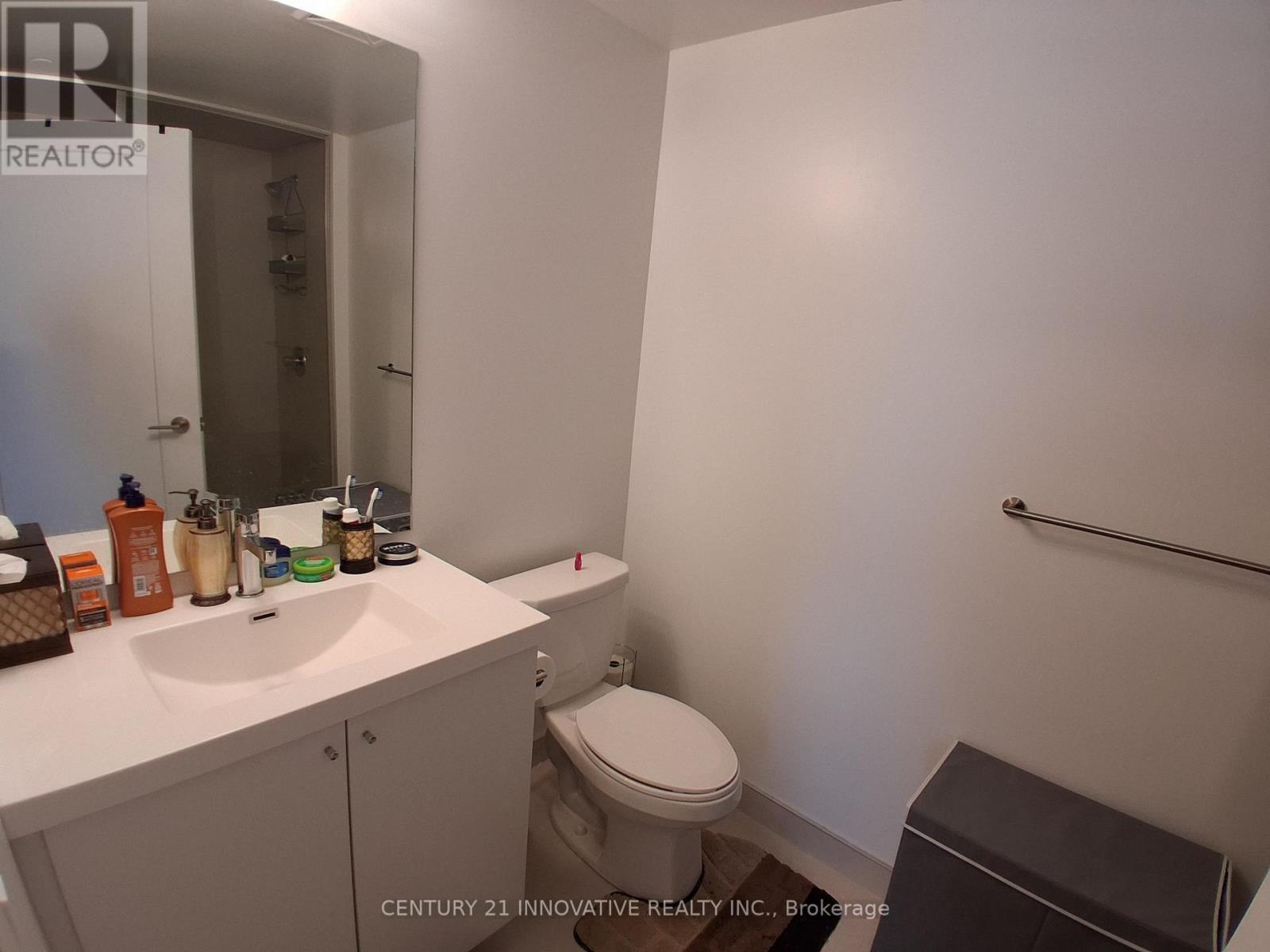 1811 - 2545 Simcoe Street N, Oshawa, Ontario  L1L 0W3 - Photo 5 - E12755516