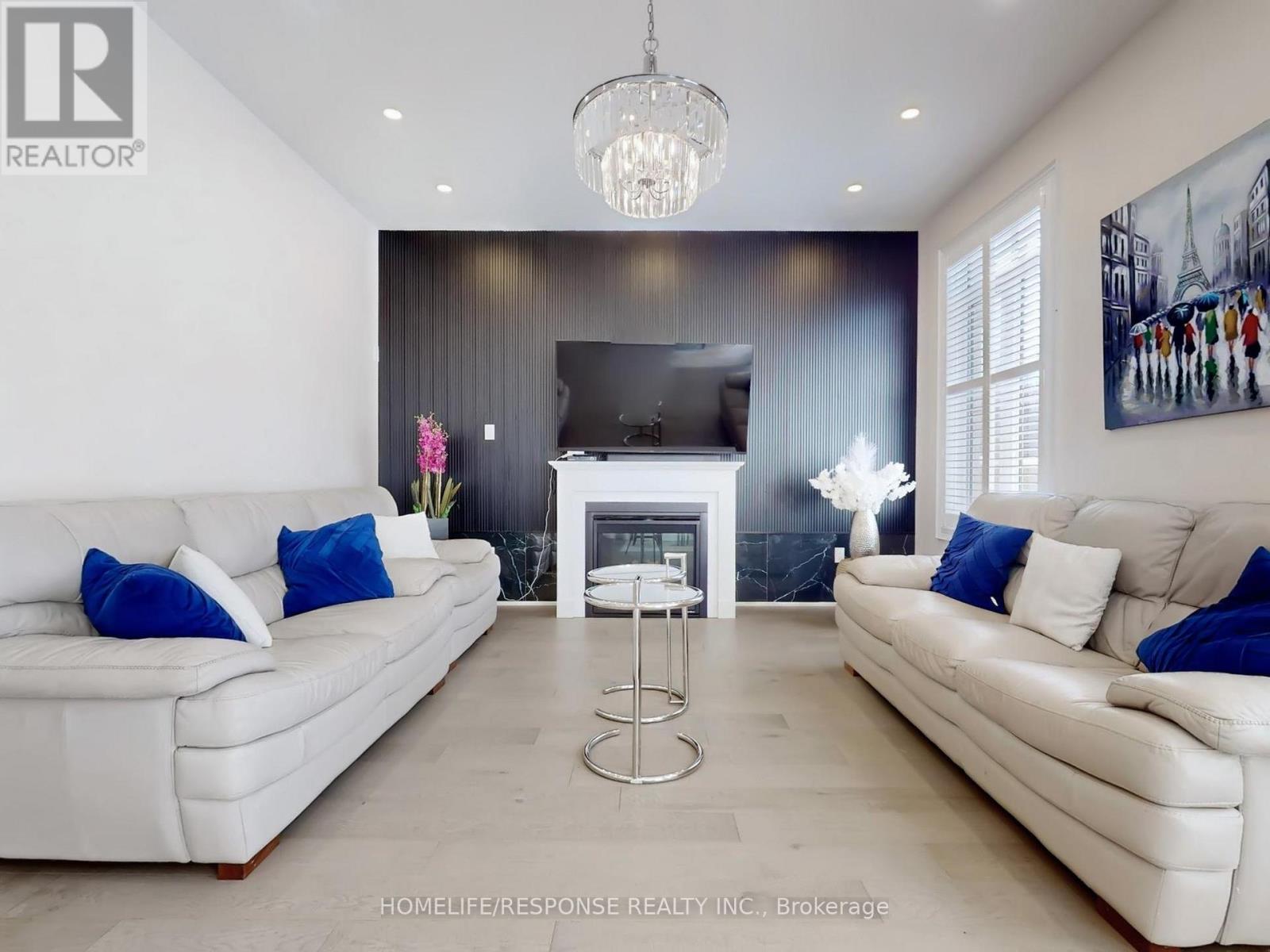 141 Auckland Drive, Whitby, Ontario  L1P 0J2 - Photo 4 - E12763480