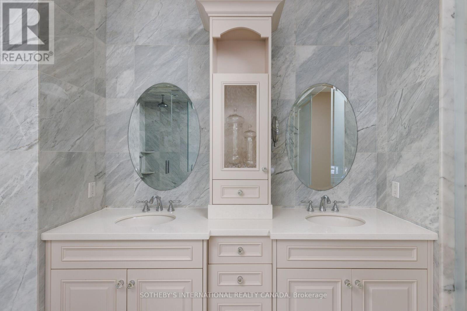 6 Weller Crescent, Vaughan, Ontario  L6A 1E4 - Photo 28 - N12748764