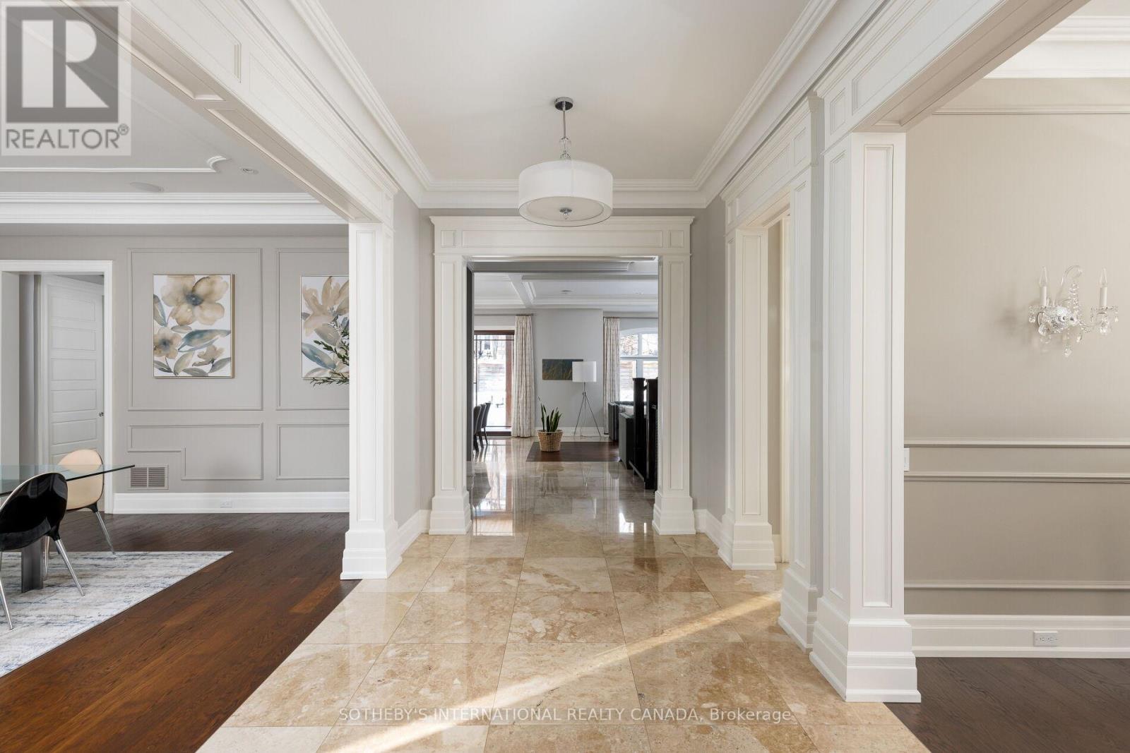 6 Weller Crescent, Vaughan, Ontario  L6A 1E4 - Photo 4 - N12748764