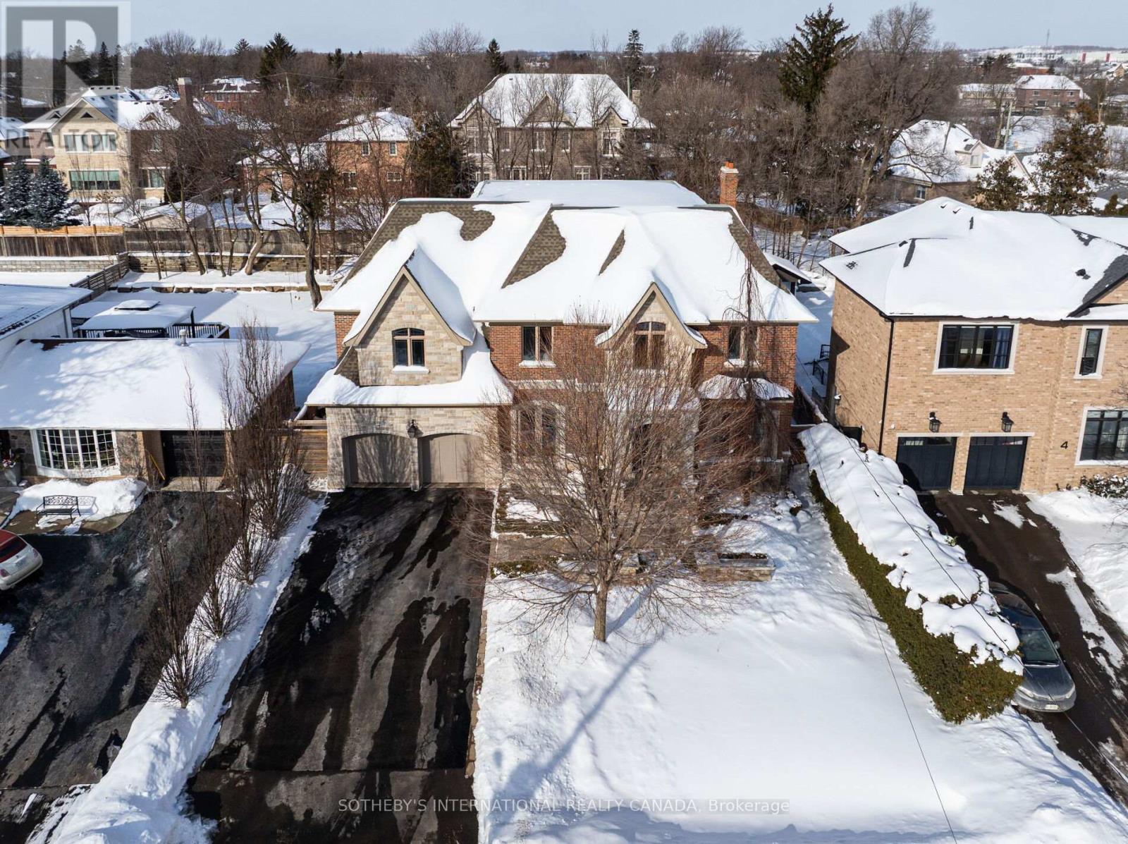 6 Weller Crescent, Vaughan, Ontario  L6A 1E4 - Photo 48 - N12748764