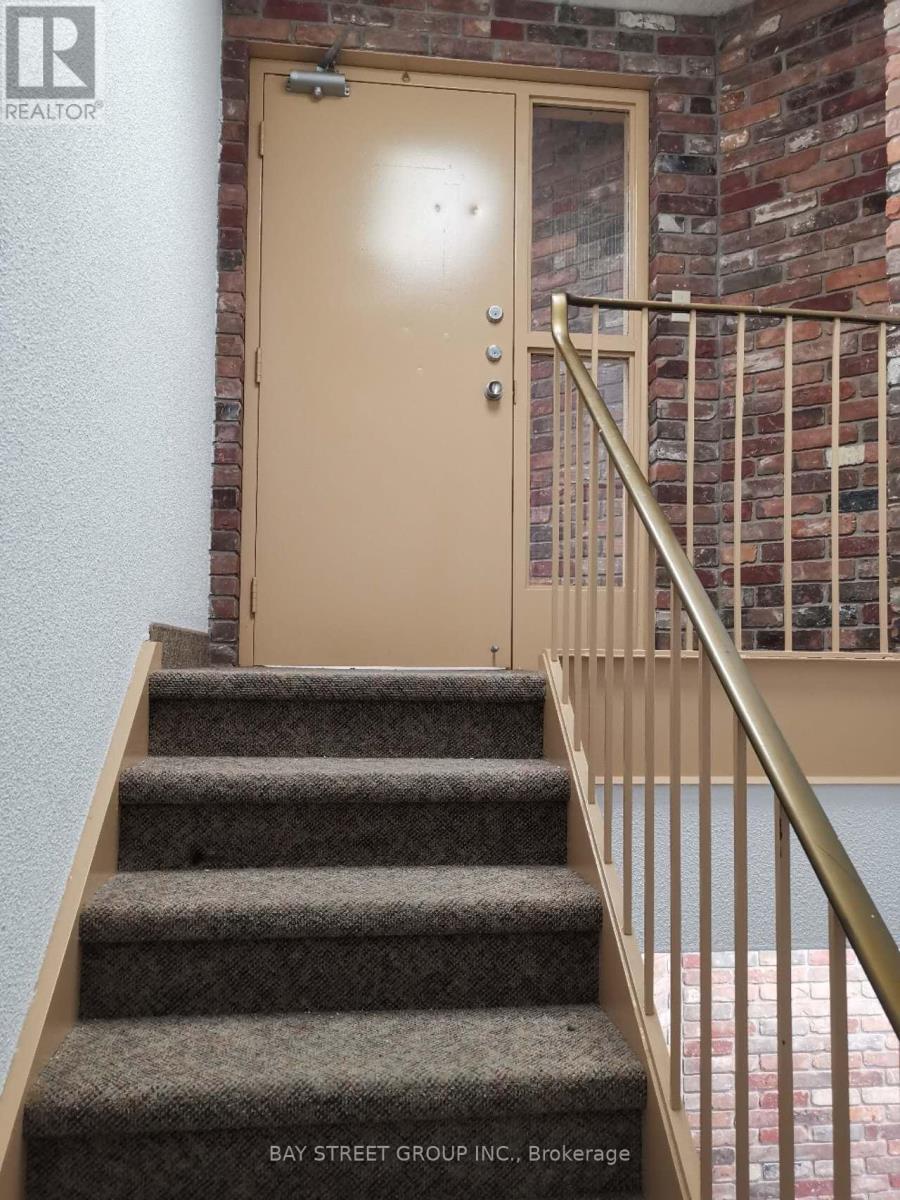 4 - 400 Esna Park Drive, Markham, Ontario  L3R 3K2 - Photo 6 - N12753872