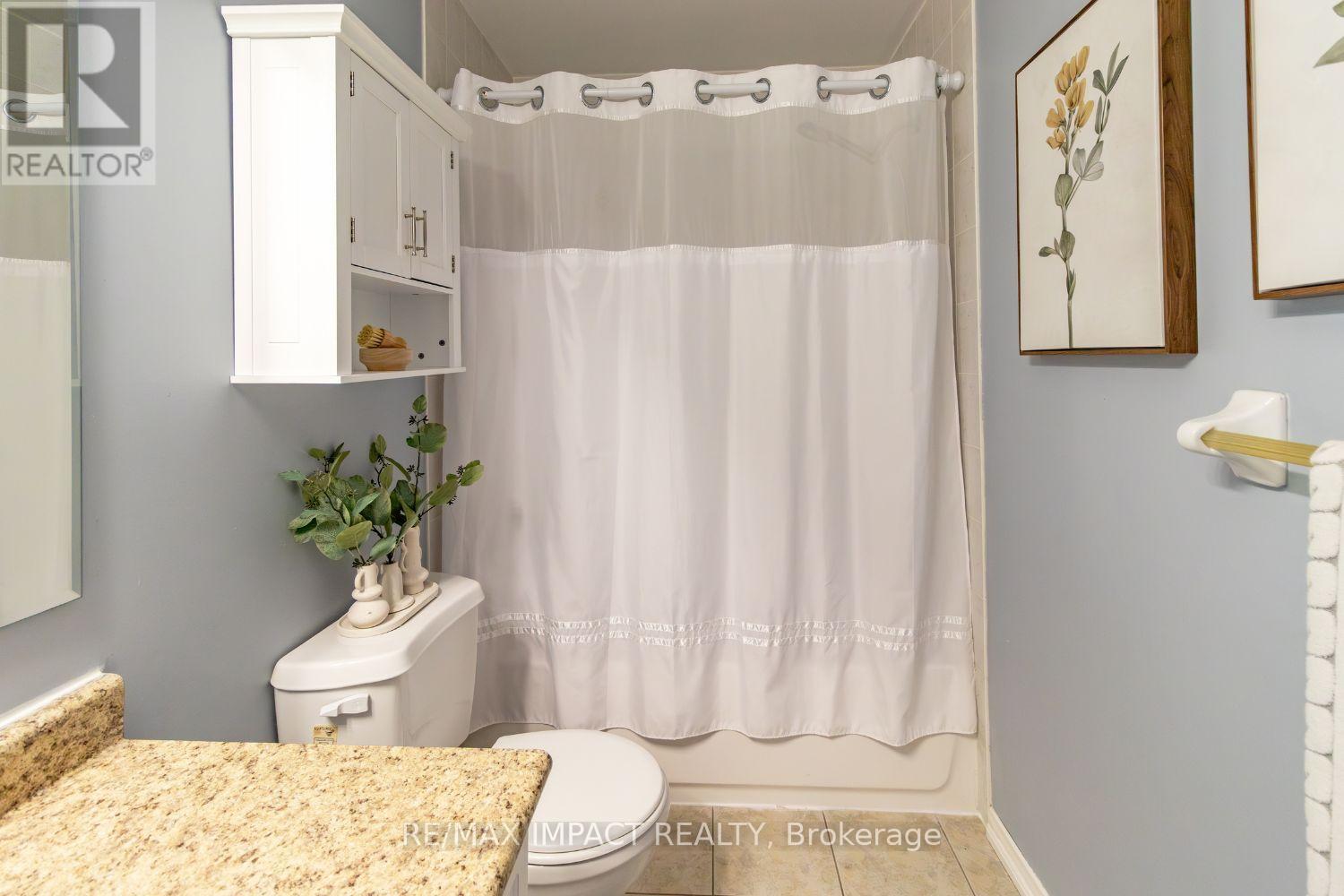 19 Blunden Road, Ajax (Central East), Ontario  L1Z 0K9 - Photo 21 - E12763944