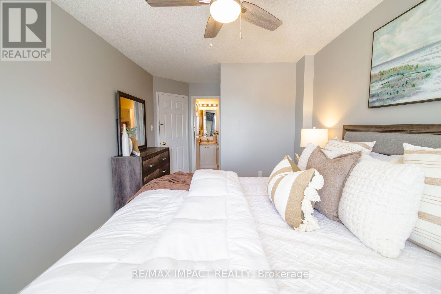 19 Blunden Road, Ajax (Central East), Ontario  L1Z 0K9 - Photo 25 - E12763944