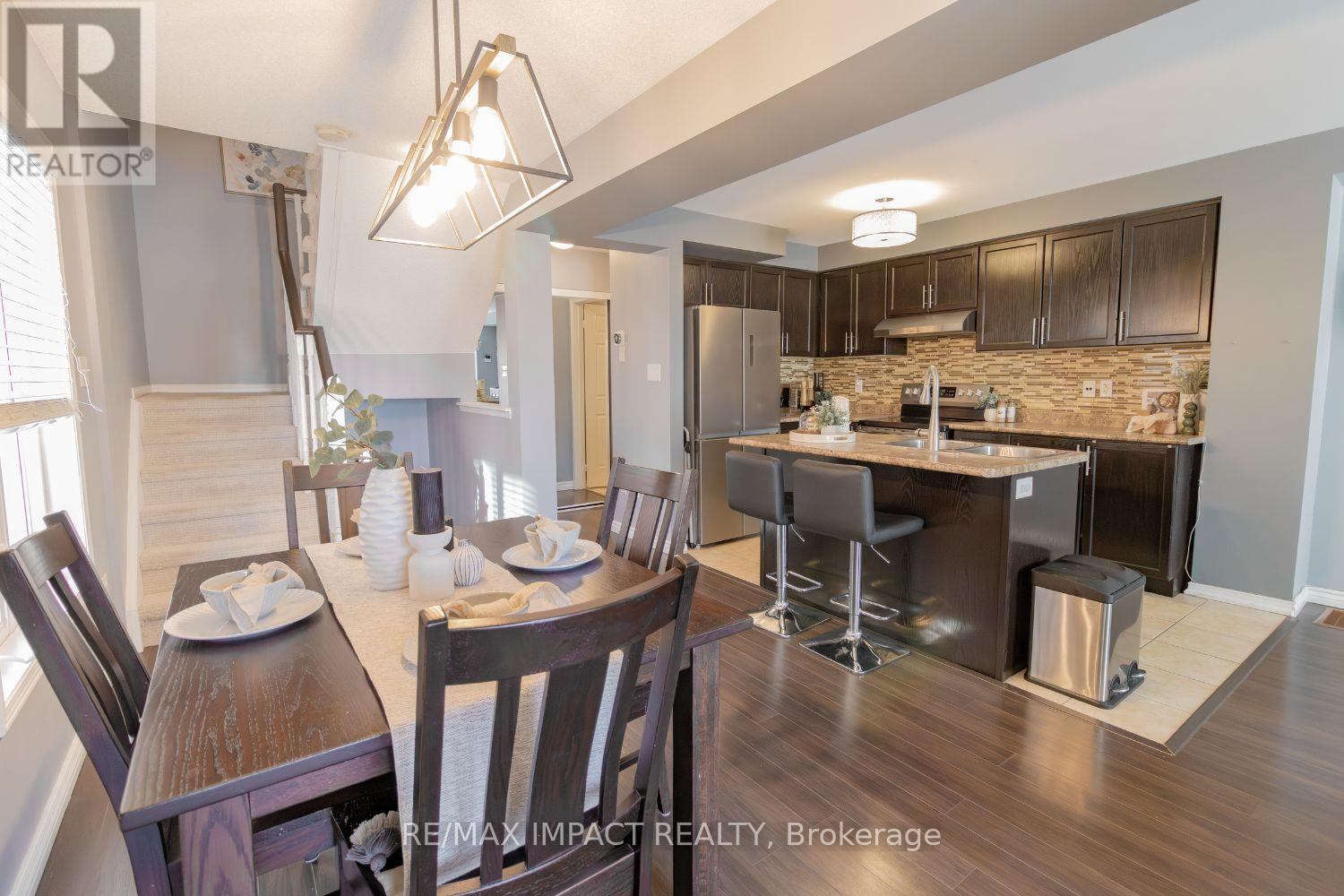 19 Blunden Road, Ajax (Central East), Ontario  L1Z 0K9 - Photo 6 - E12763944