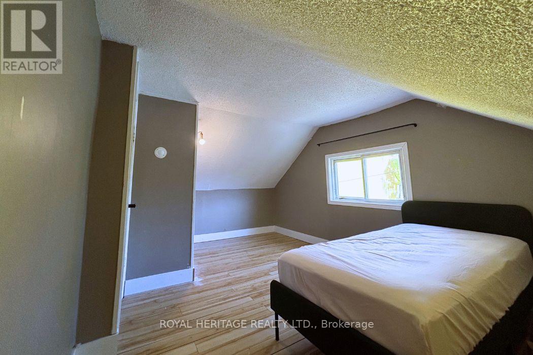 41 Harriett Street, Belleville, Ontario  K8P 1V4 - Photo 9 - X12315759