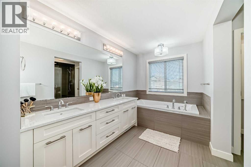 98 Legacy Lane Se, Calgary, Alberta  t2x 1y7 - Photo 30 - A2268905