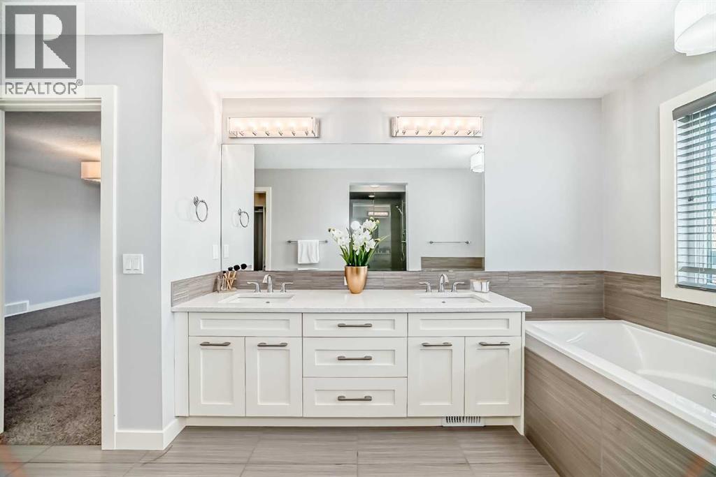 98 Legacy Lane Se, Calgary, Alberta  t2x 1y7 - Photo 29 - A2268905