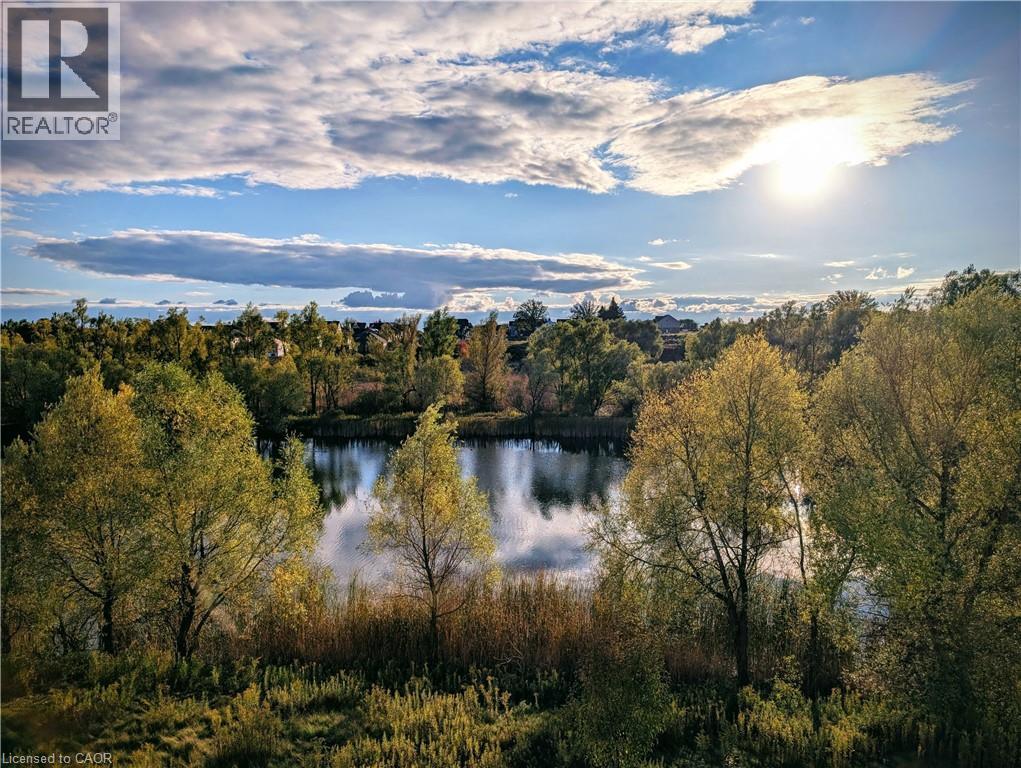 1077 GORDON Street Unit# 333, Guelph, Ontario