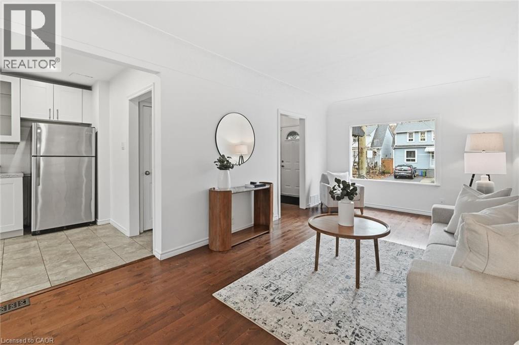 491 Dunsmure Road, Hamilton, Ontario  L8H 1G8 - Photo 6 - 40795659