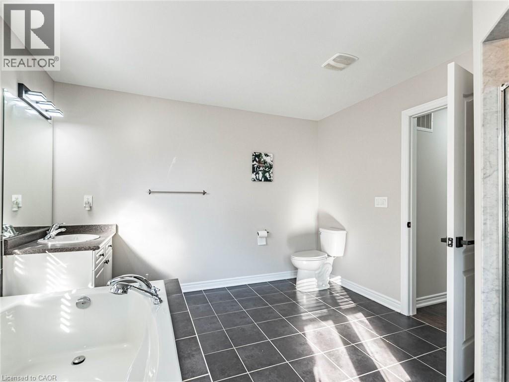 521 Bussel Crescent, Milton, Ontario  L9T 0W8 - Photo 32 - 40803390