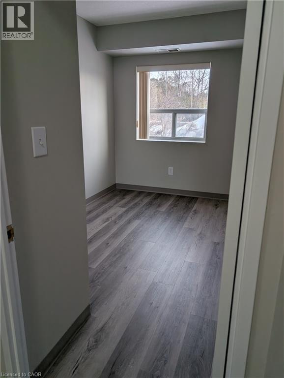 736 Old Albert Street Unit# 113, Waterloo, Ontario  N2L 6R4 - Photo 7 - 40803416