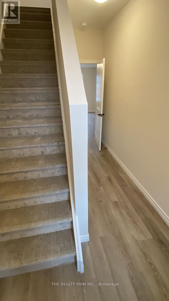 26 - 2553 Meadowlands Way, London North, Ontario  N6G 2N1 - Photo 3 - X12763848