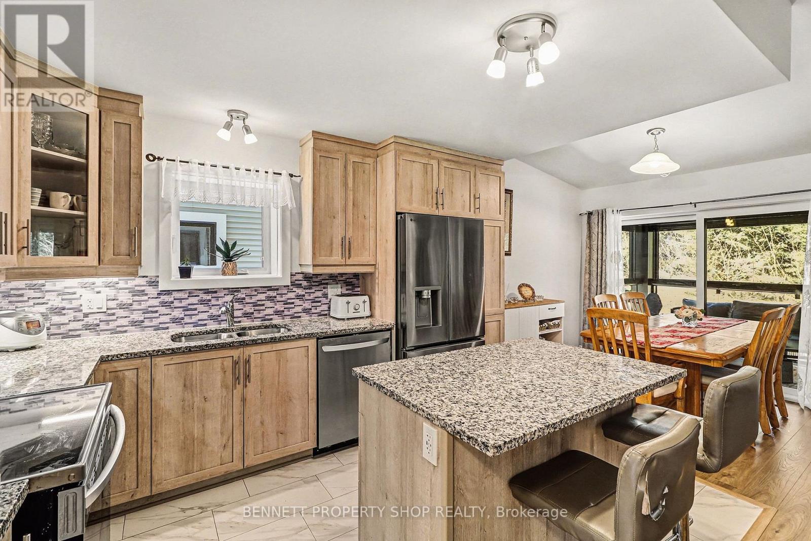 702 - 123 St Moritz Trail, Russell, Ontario  K0A 1W0 - Photo 6 - X12763804