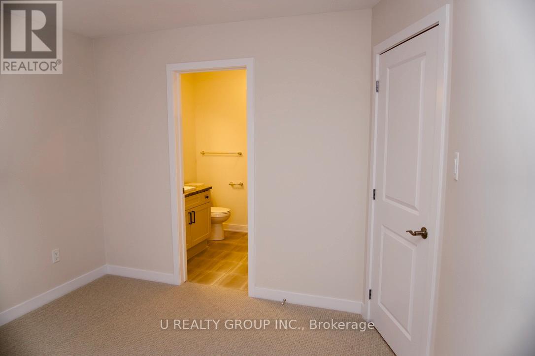 646 Corporal Private, Ottawa, Ontario  K1X 0M7 - Photo 14 - X12763814