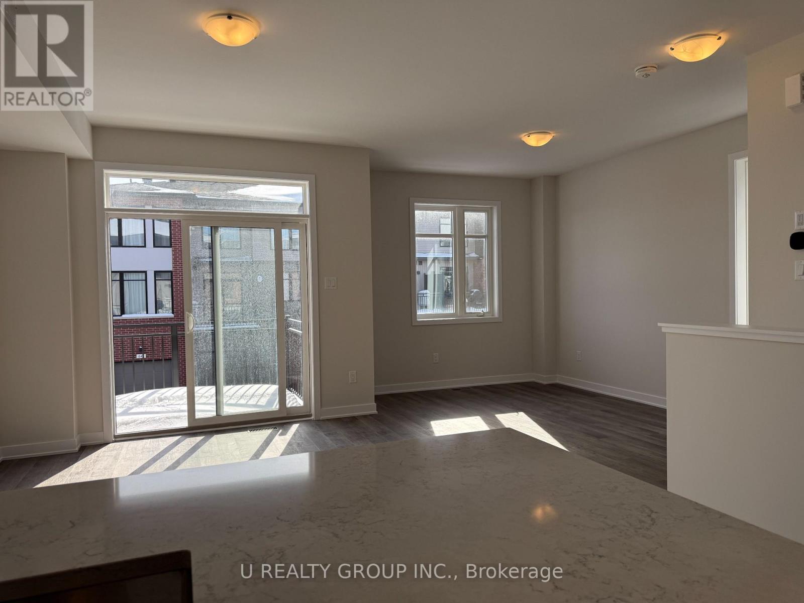 648 Corporal Private, Ottawa, Ontario  K1X 0M7 - Photo 8 - X12763818