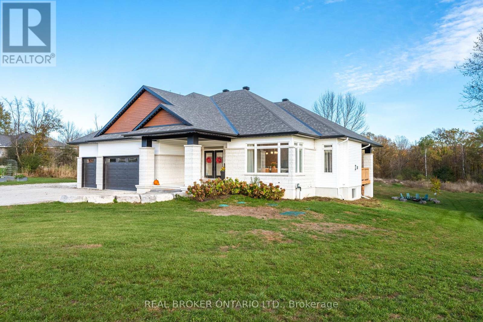 119 Ernest Way, Tay Valley, Ontario  K7H 0B3 - Photo 36 - X12763954