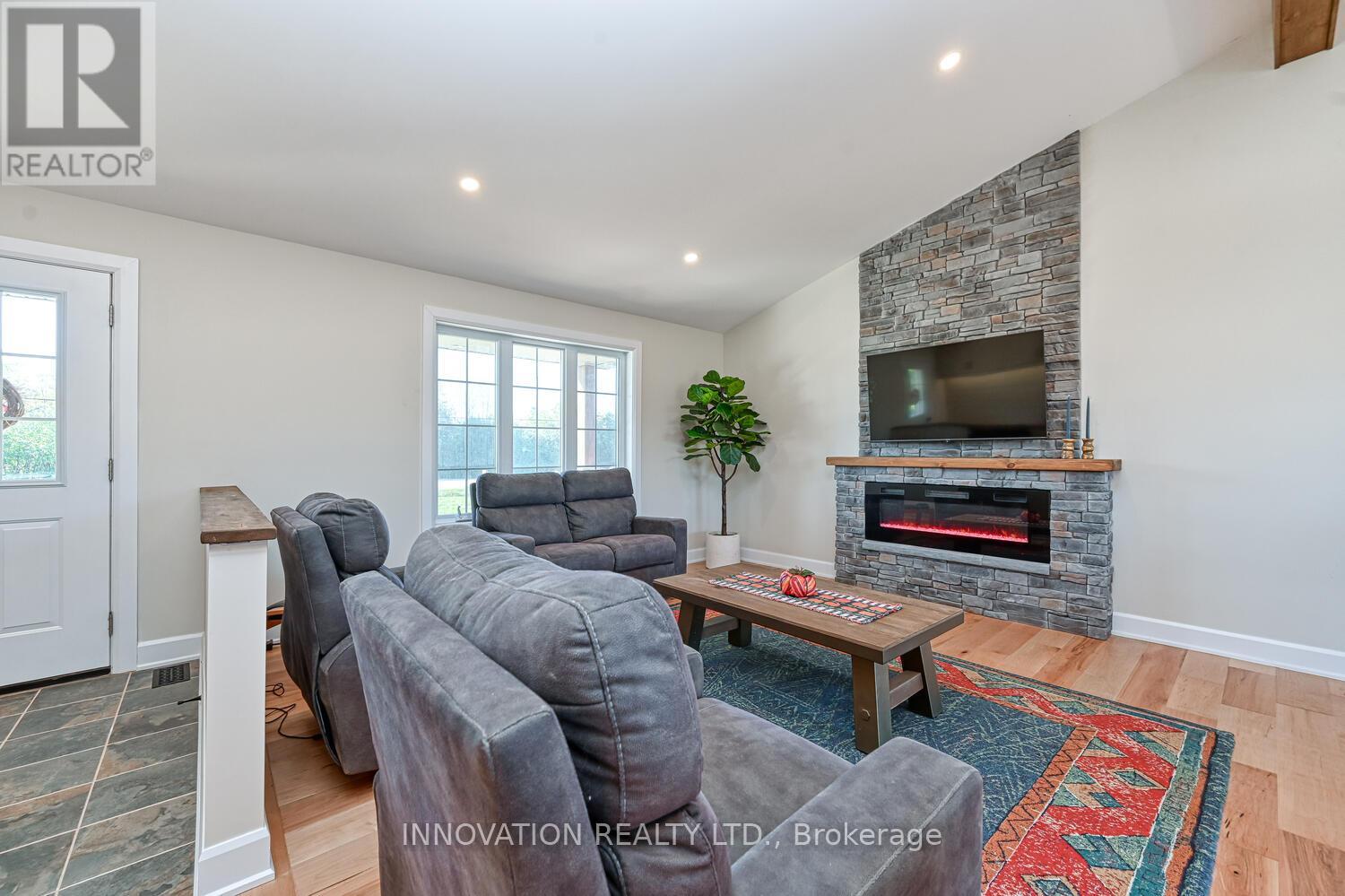 7462 County Road 21 Road, Augusta, Ontario  K0E 1X0 - Photo 4 - X12763956