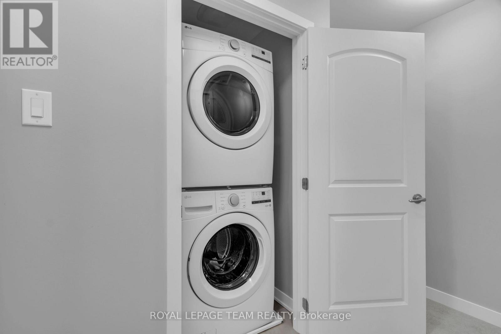 1004 Parnian Private, Ottawa, Ontario  K2J 7K5 - Photo 22 - X12763978