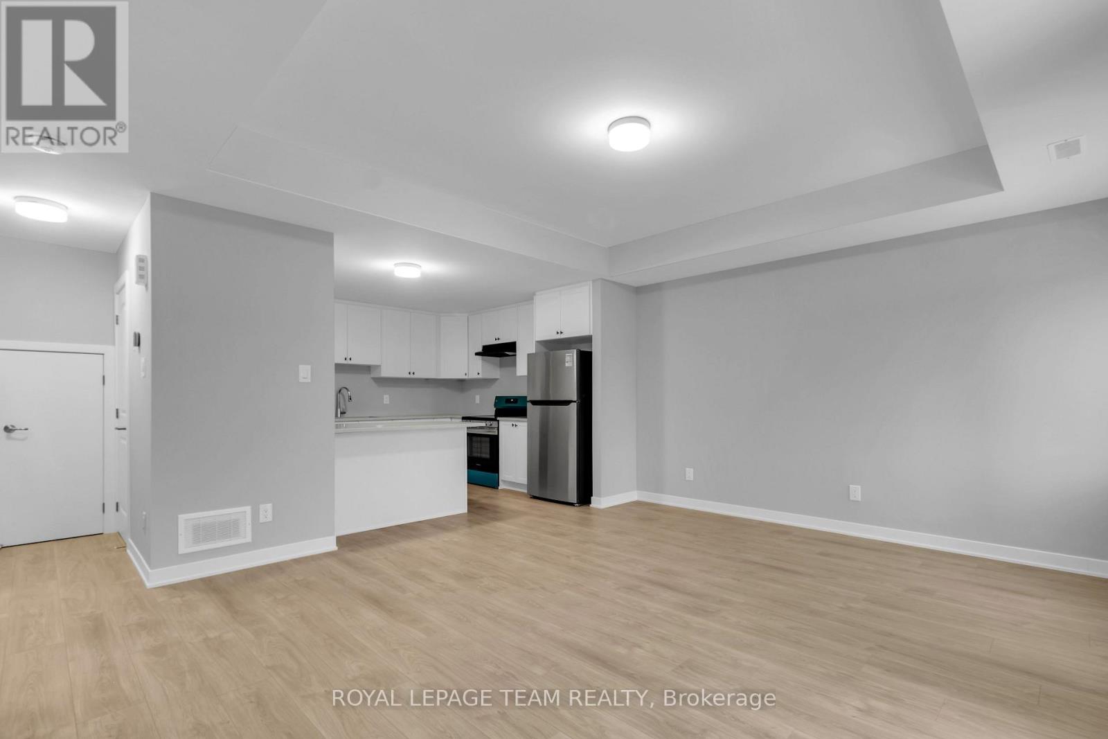 1004 Parnian Private, Ottawa, Ontario  K2J 7K5 - Photo 8 - X12763978