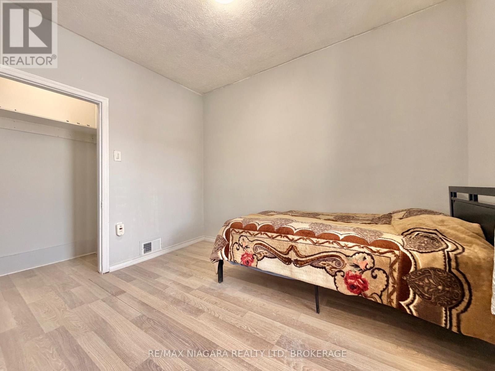 4850 Huron Street, Niagara Falls, Ontario  L2E 2J2 - Photo 25 - X12763798