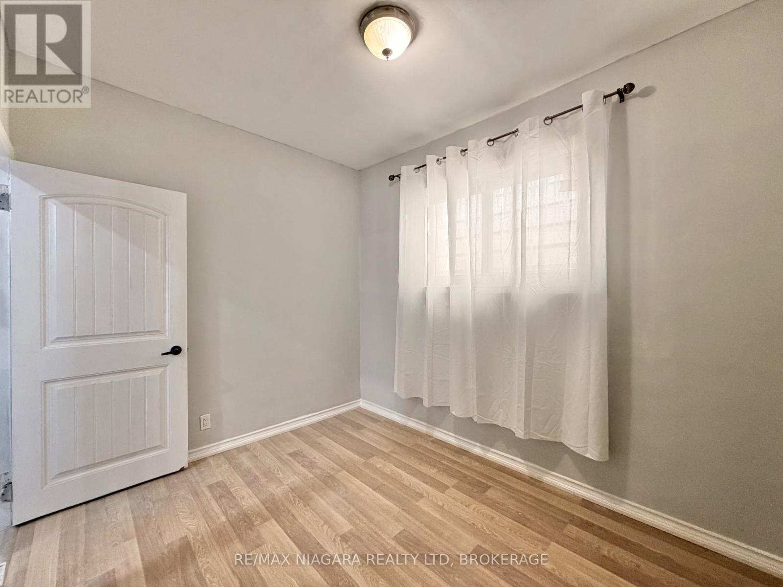 4850 Huron Street, Niagara Falls, Ontario  L2E 2J2 - Photo 27 - X12763798