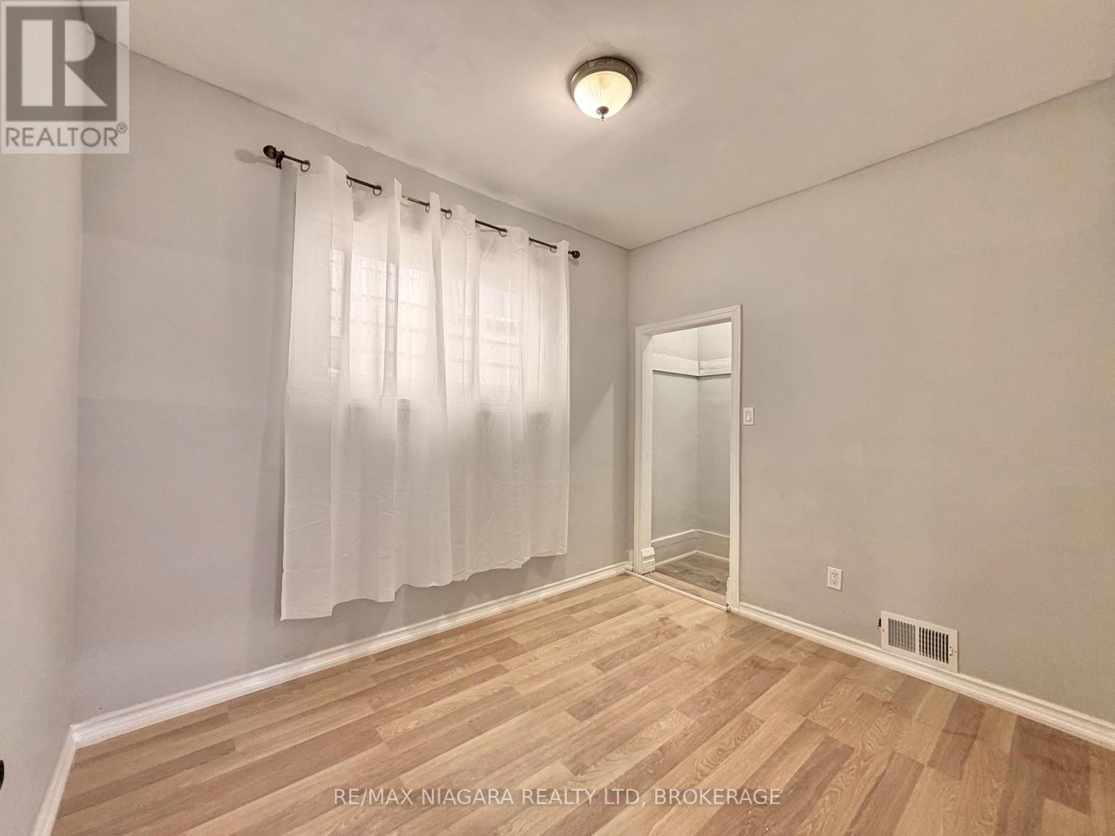 4850 Huron Street, Niagara Falls, Ontario  L2E 2J2 - Photo 29 - X12763798