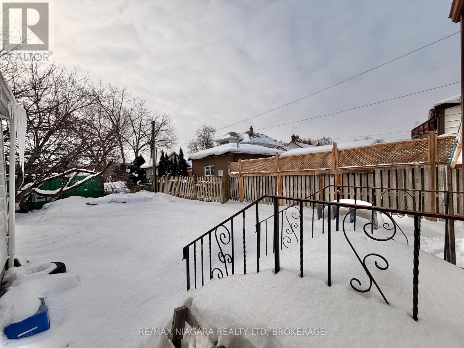 4850 Huron Street, Niagara Falls, Ontario  L2E 2J2 - Photo 6 - X12763798