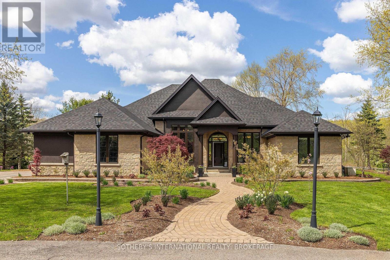 3500 Nigh Road, Fort Erie, Ontario  L0S 1N0 - Photo 1 - X12763860