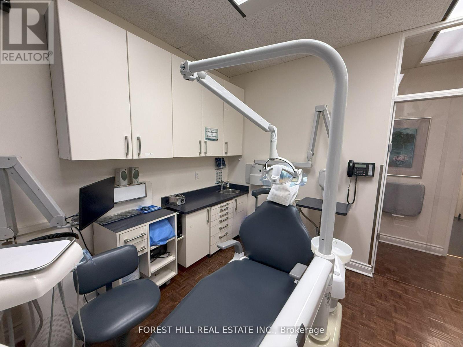 1000 - 5775 Yonge Street, Toronto, Ontario  M2M 4J1 - Photo 3 - C12763760