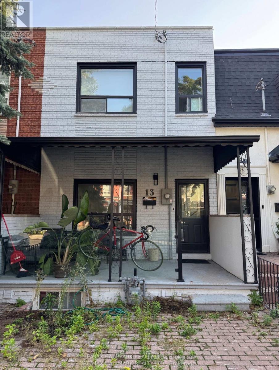 Basement - 13 Brookfield Street, Toronto, Ontario  M6J 3A8 - Photo 7 - C12763762