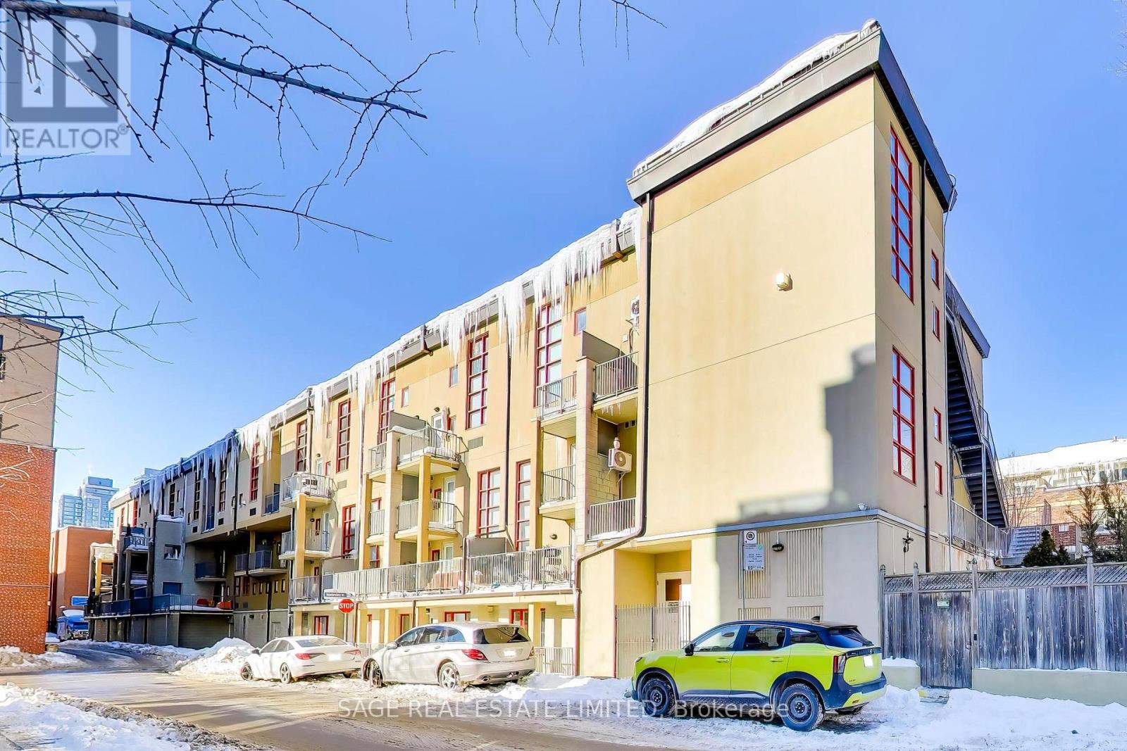 115 - 21 EARL STREET, Toronto, Ontario