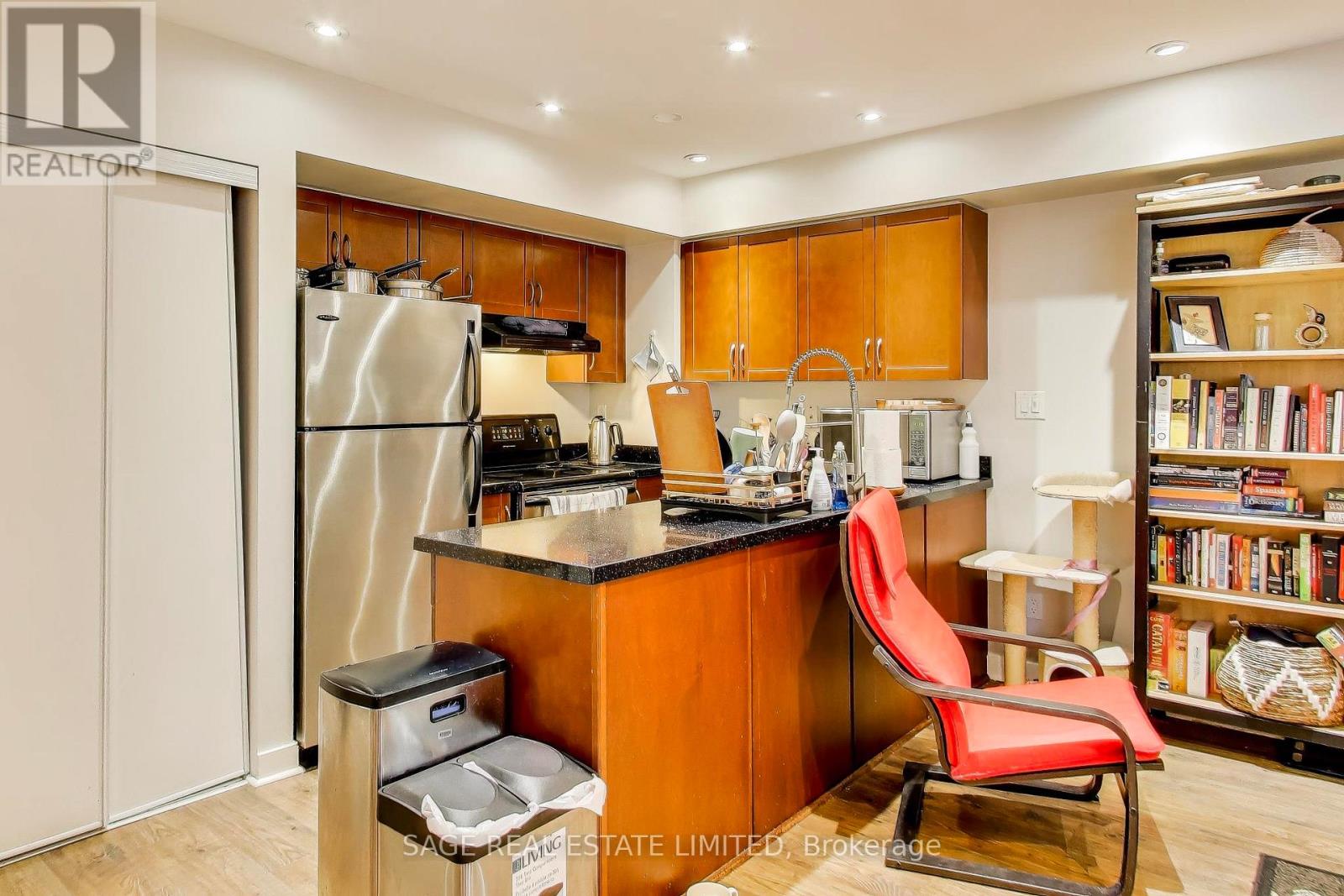 115 - 21 Earl Street, Toronto, Ontario  M4Y 1M4 - Photo 10 - C12763834