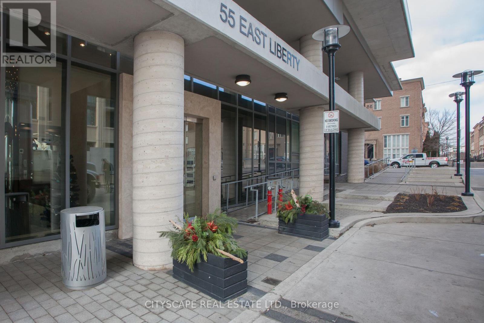 1907 - 55 East Liberty Street, Toronto, Ontario  M6K 3P9 - Photo 6 - C12763850