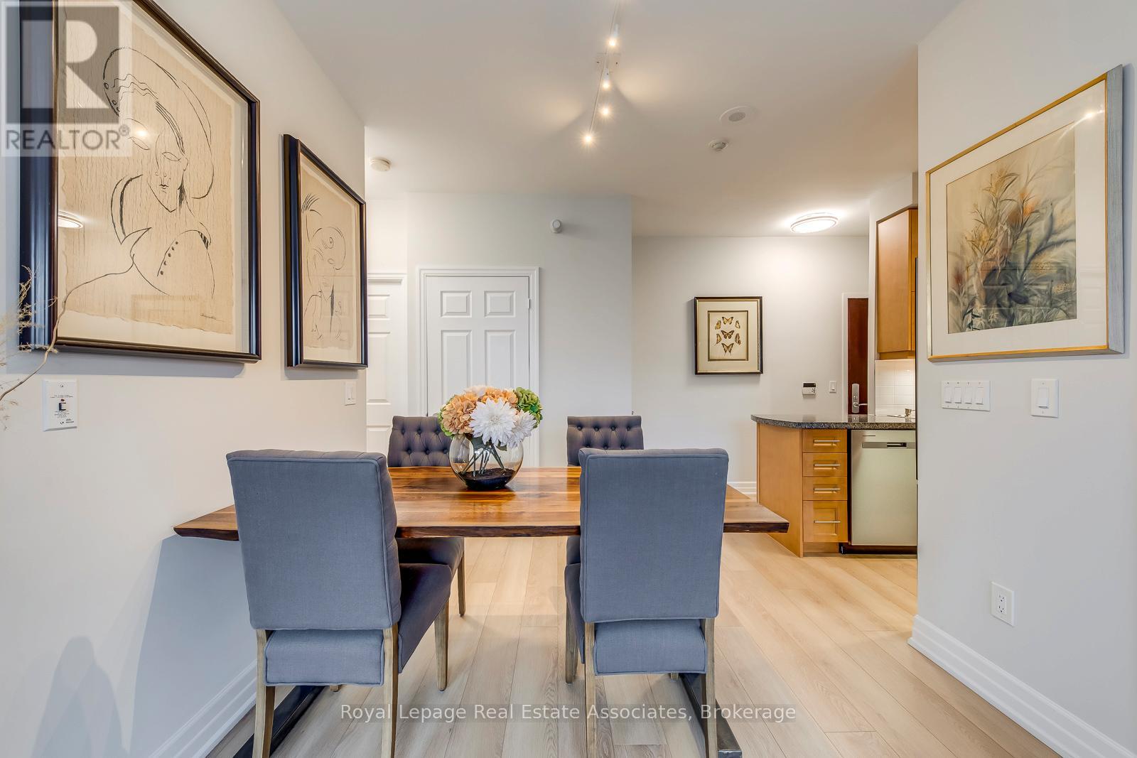 2401 - 35 Balmuto Street, Toronto, Ontario  M4Y 0A3 - Photo 14 - C12763884