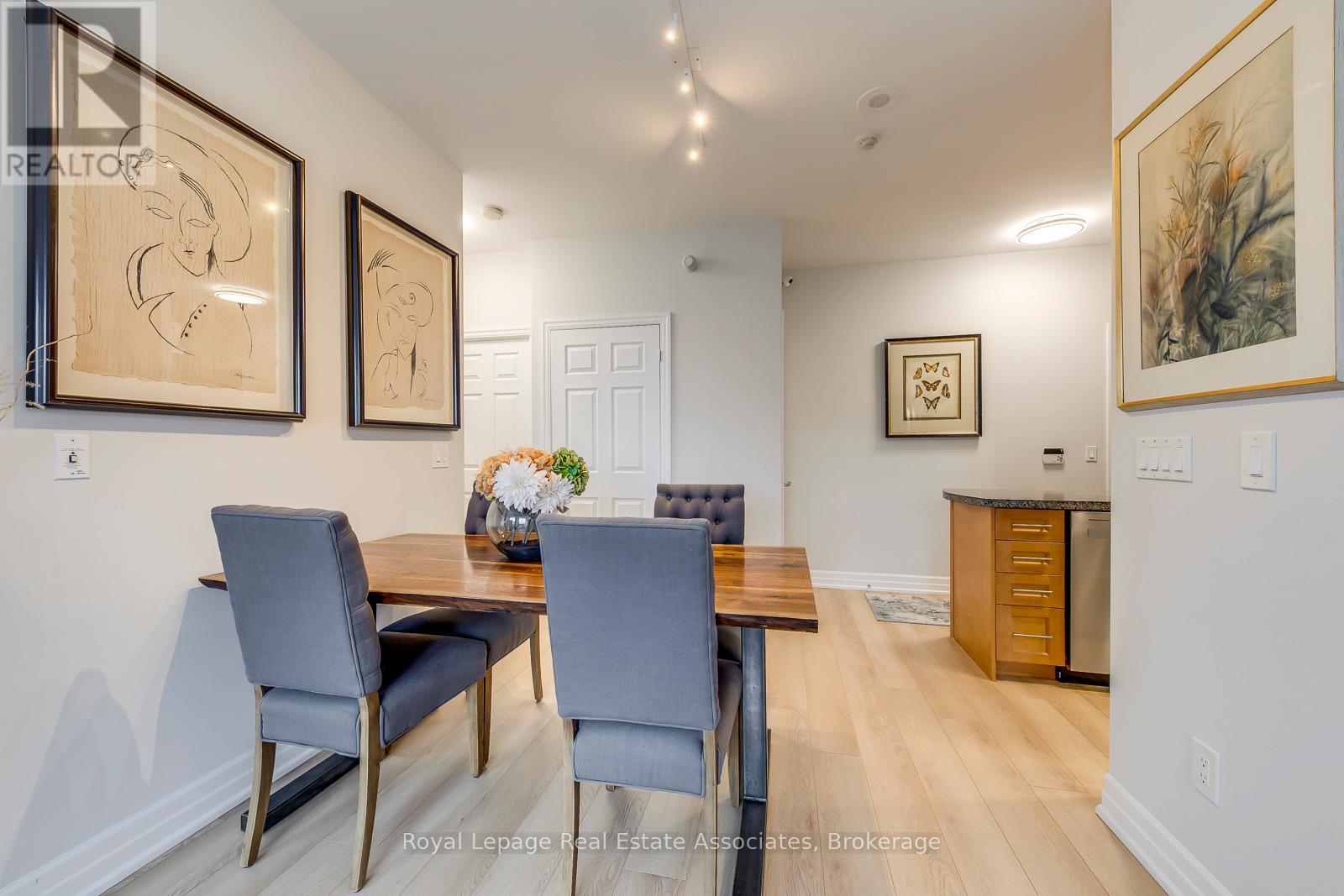 2401 - 35 Balmuto Street, Toronto, Ontario  M4Y 0A3 - Photo 15 - C12763884