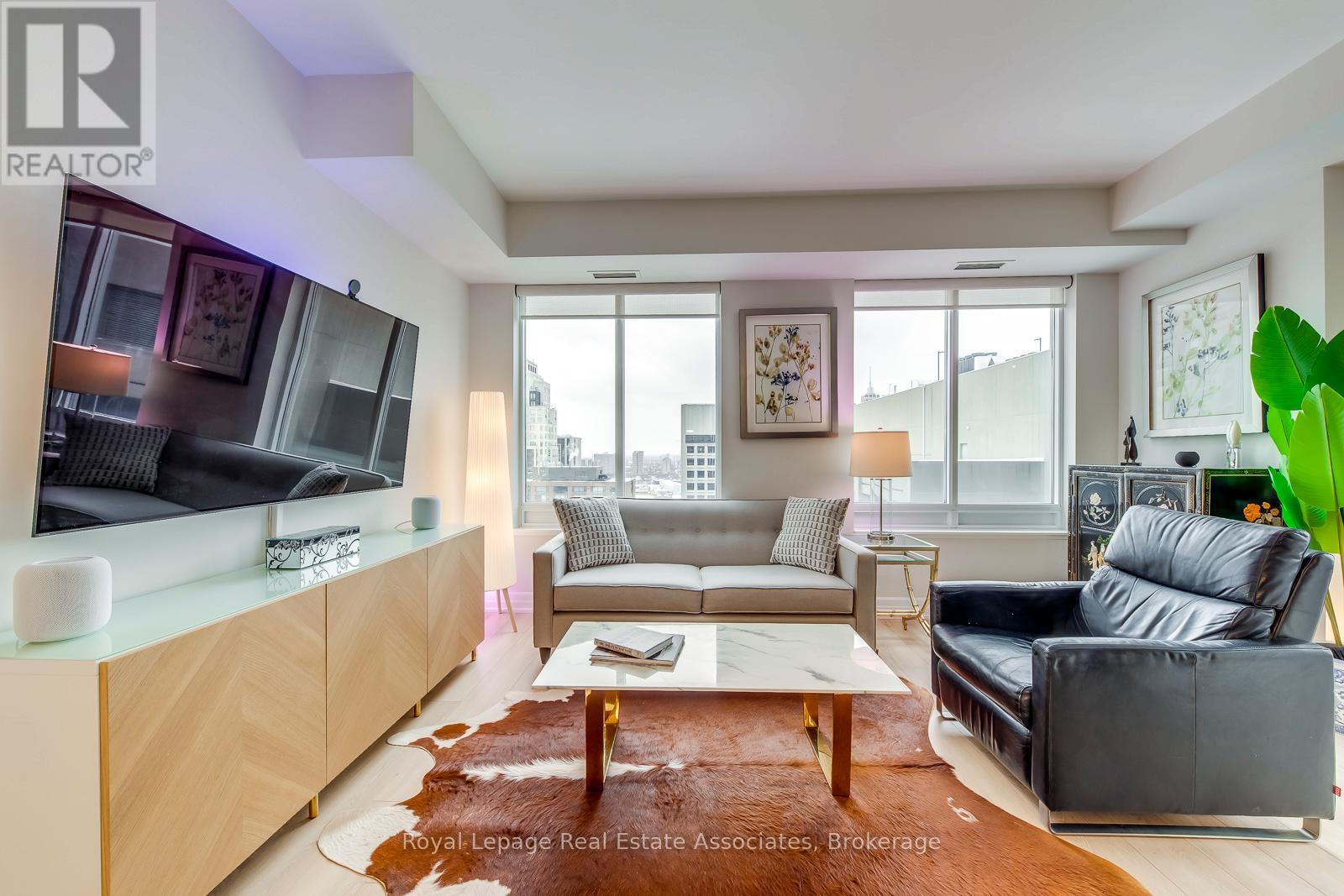 2401 - 35 Balmuto Street, Toronto, Ontario  M4Y 0A3 - Photo 16 - C12763884