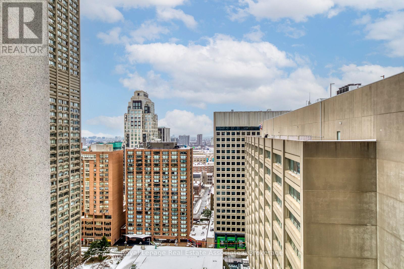 2401 - 35 Balmuto Street, Toronto, Ontario  M4Y 0A3 - Photo 34 - C12763884