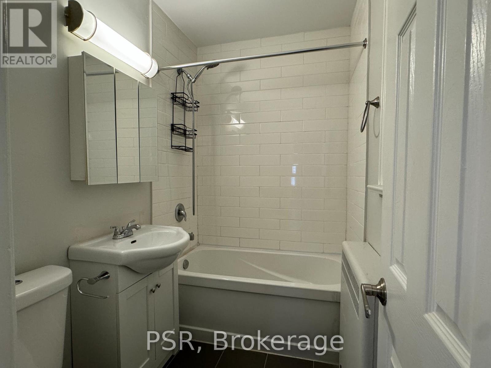 L03 - 1365 Bayview Avenue, Toronto, Ontario  M4G 3A5 - Photo 7 - C12763904