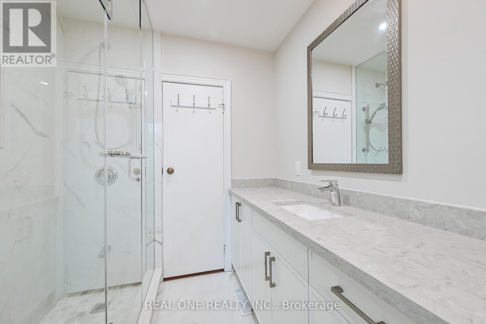 116 Castlegrove Boulevard, Toronto, Ontario  M3A 1L6 - Photo 22 - C12763942
