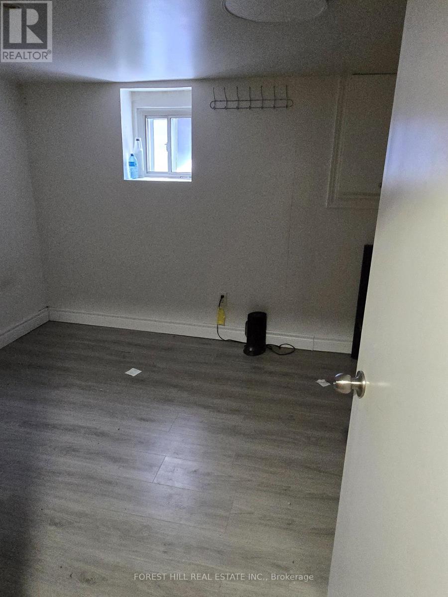 10 Bryant Avenue, Toronto, Ontario  M4C 5G8 - Photo 10 - E12763758