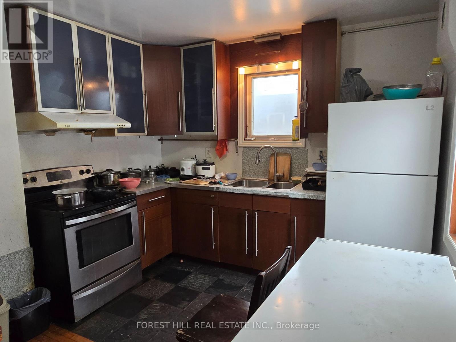 10 Bryant Avenue, Toronto, Ontario  M4C 5G8 - Photo 6 - E12763758