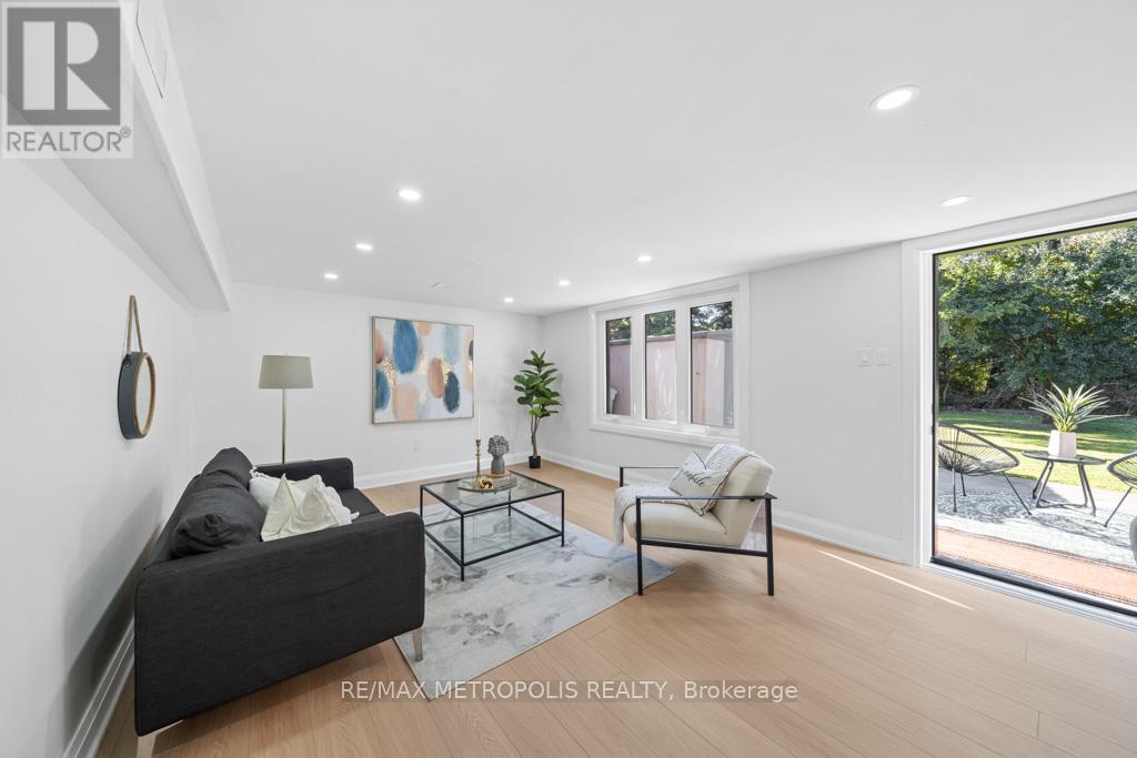 27 Gully Drive, Toronto, Ontario  M1K 4W3 - Photo 23 - E12763800