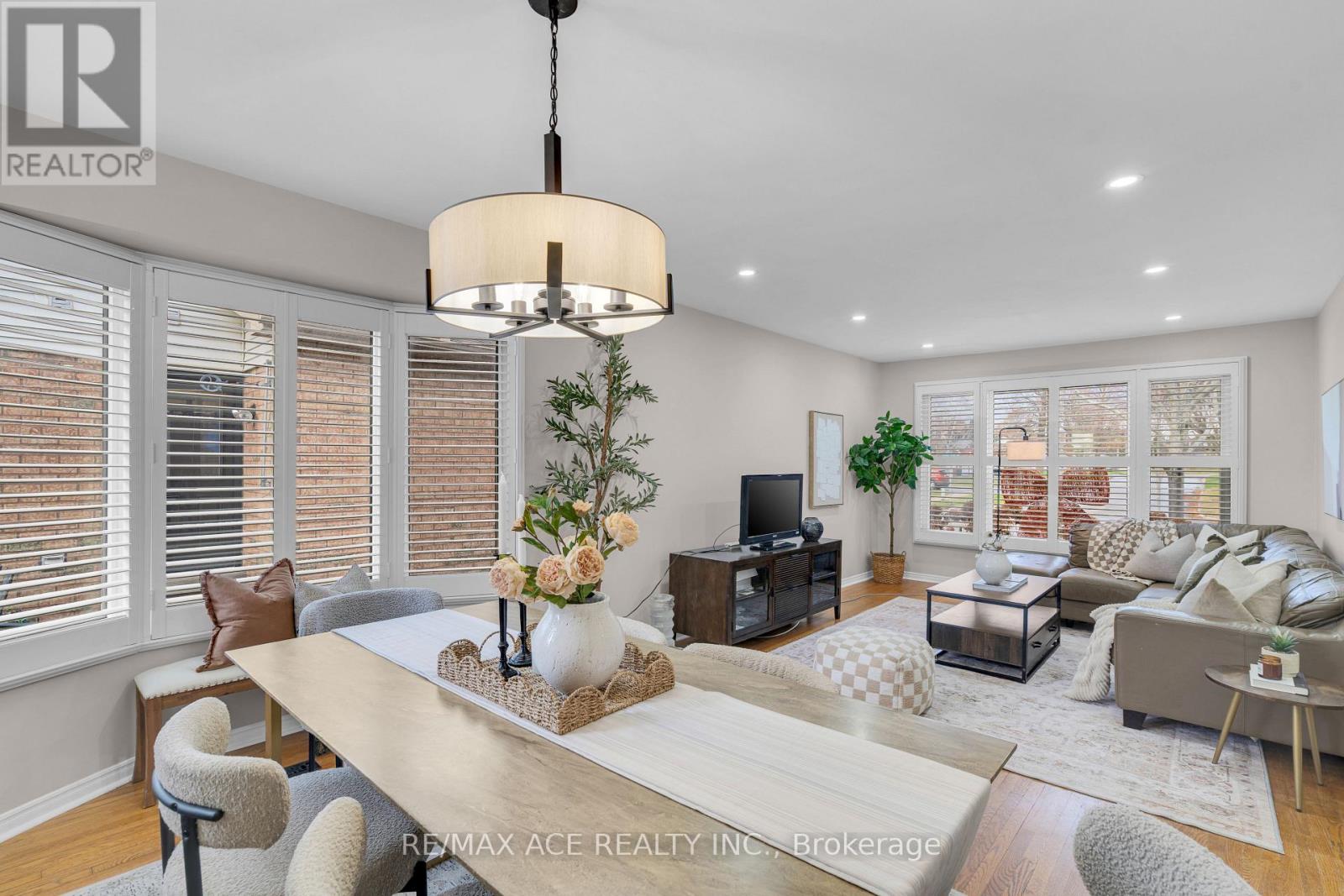 52 Foster Creek Drive, Clarington, Ontario  L1B 1G4 - Photo 12 - E12763806